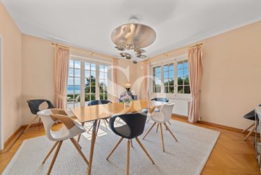 Co-exclusivité: Magnifique Propriété avec Vue Panoramique au Cœur de Dully