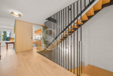Exclusive: Elegant Renovated Duplex in the Center of Rolle