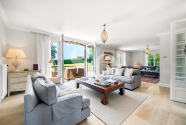 Exclusivité: Élégante Villa Clé en Main à Founex