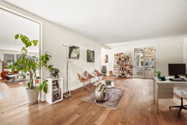 Exceptional Property within a Private Park