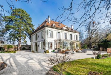 Propriété Exclusive au Coeur de Cologny
